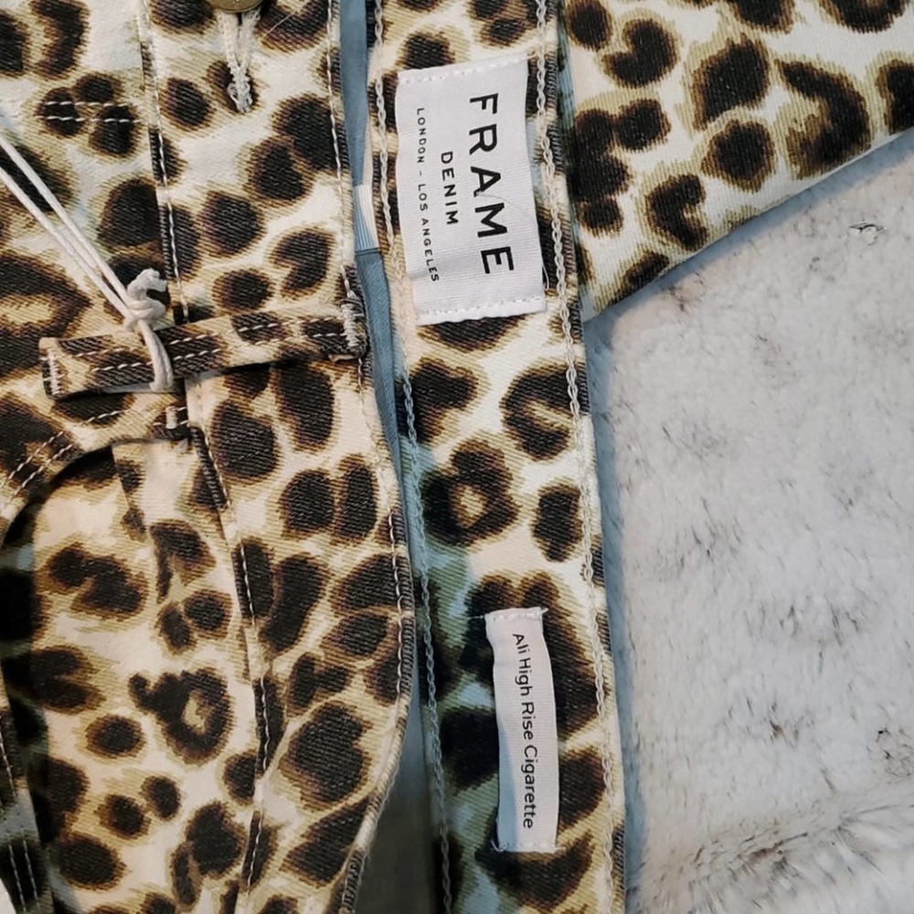 Frame Ali Leopard Print High Rise Skinny Fit Cigarette Leg Jeans New With Tags - Picture 6 of 6